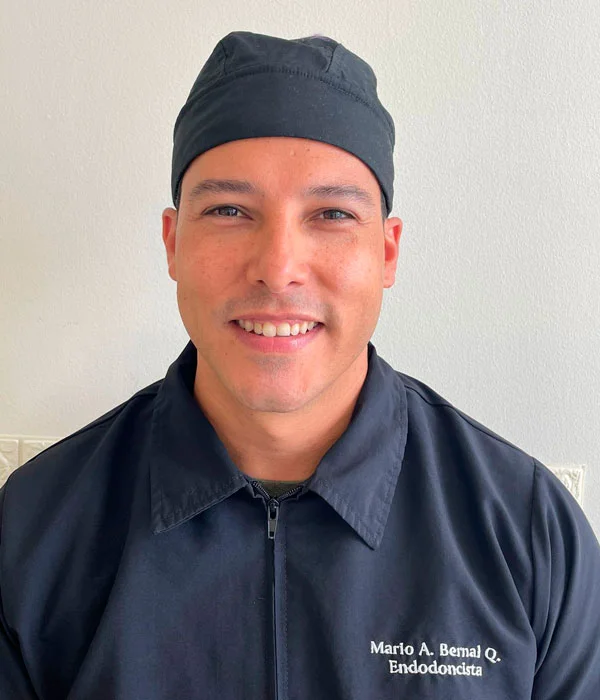 Dr. Mario Bernal